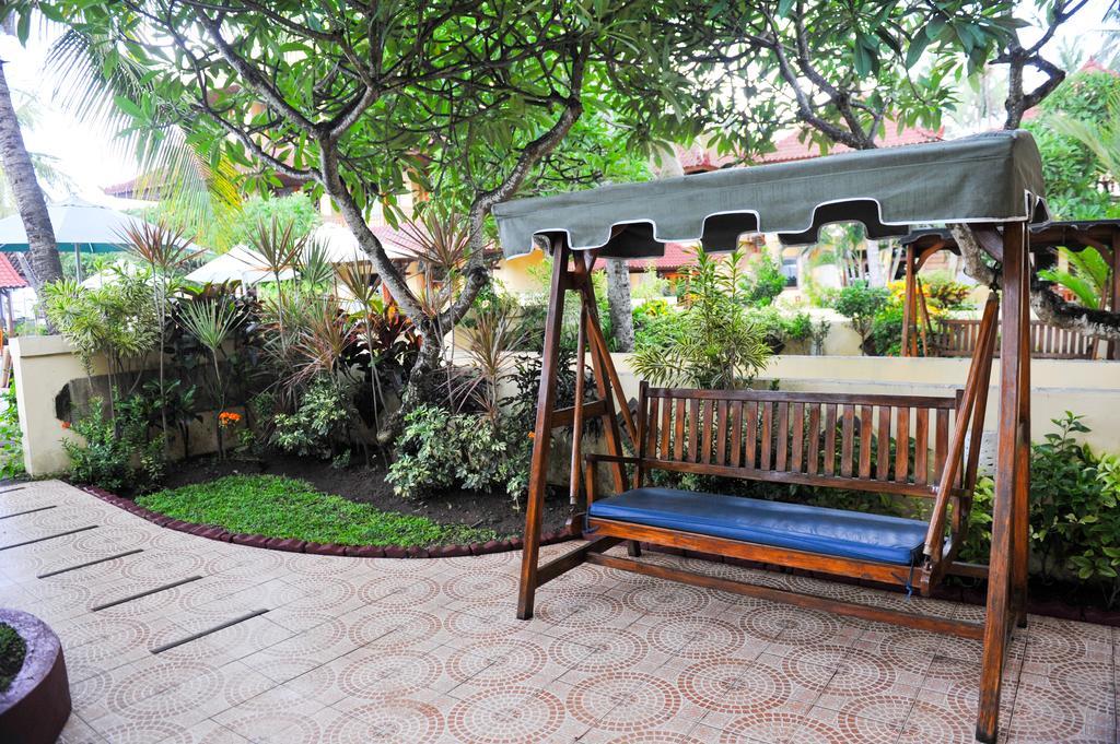 Bali Palms Resort Candidasa Екстериор снимка